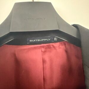 Suitsupply black tux